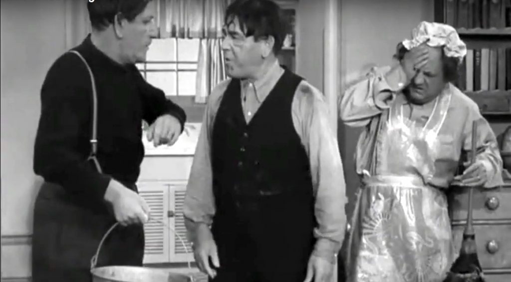 Shemp, Moe, Larry "working" in the kitchen