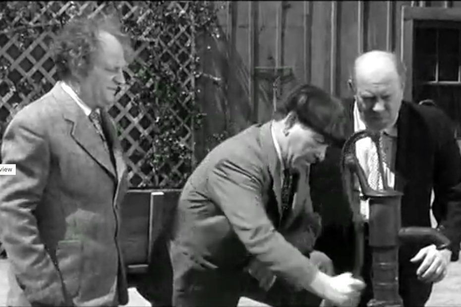 Oil's Well That Ends Well (1958) starring the Three Stooges (Moe, Larry, Joe Besser)