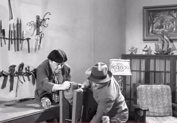 Slaphappy Sleuths - the Three Stooges torture one of the crooks