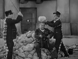 So Long Mr. Chumps - Moe, Larry and Curly on the rock pile - that's a real rock! I'm no fool!